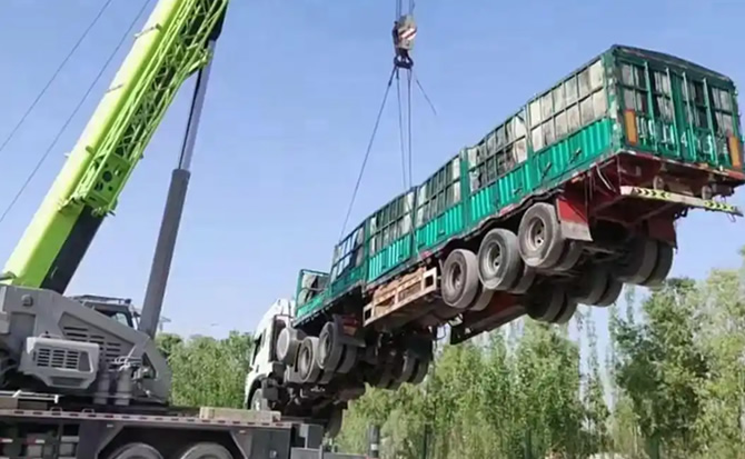 玉山道路脱困救援案例